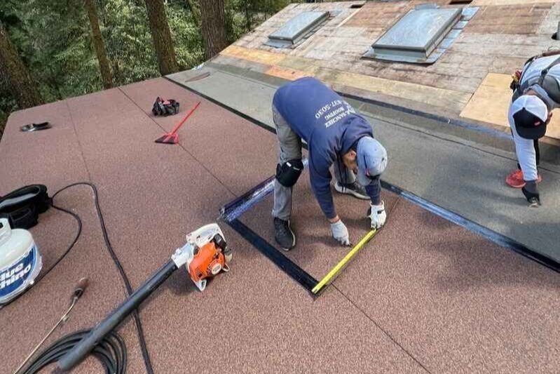 Emergency Roofing 3 service flat roofing