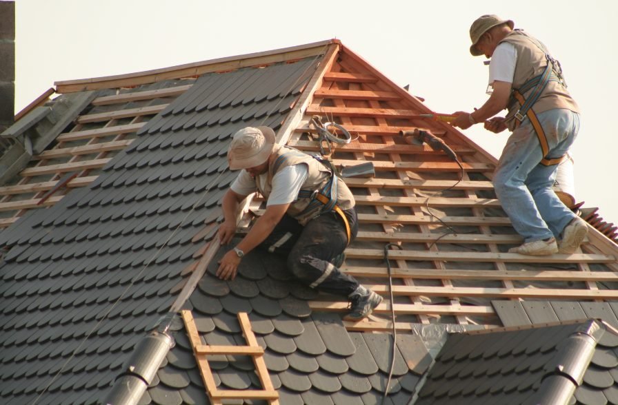 Contact 2 service roof replacement